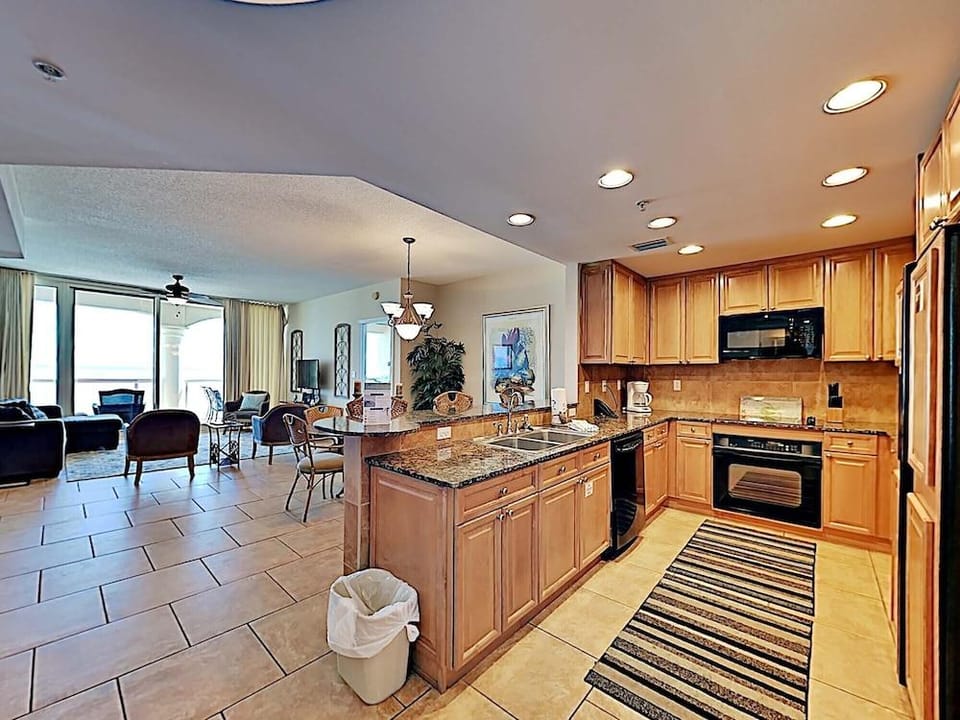 Portofino Island Resort by Southern Vacation Rentals Hotel in Pensacola Beach