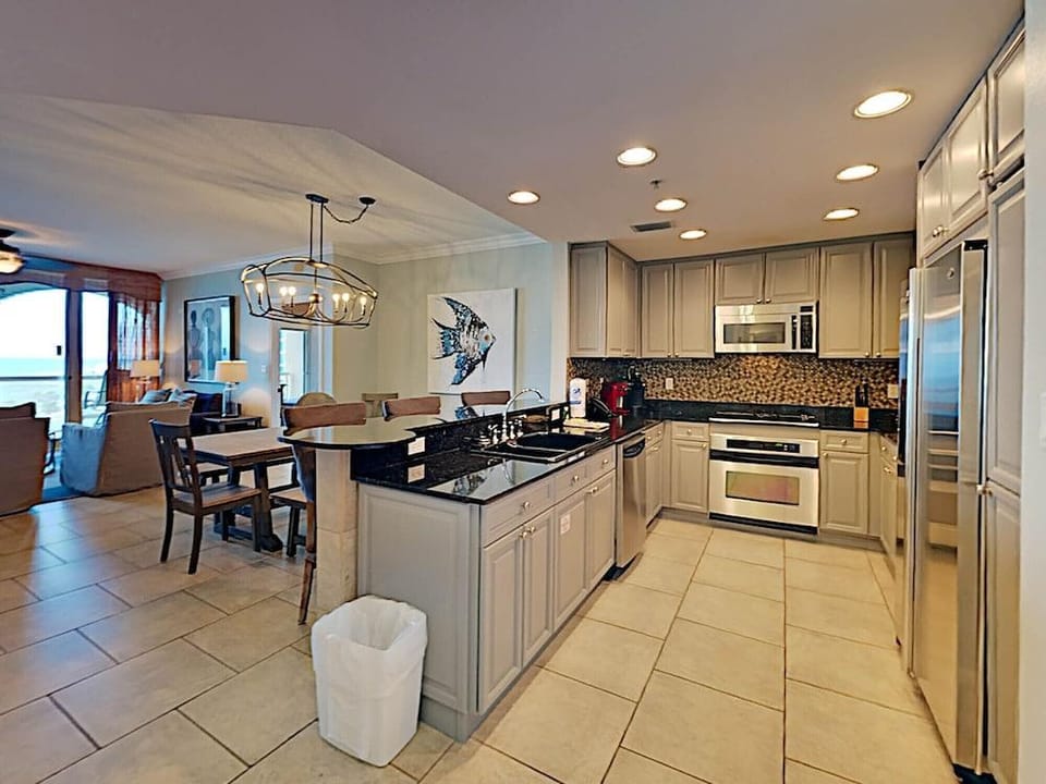 Portofino Island Resort by Southern Vacation Rentals Hotel in Pensacola Beach