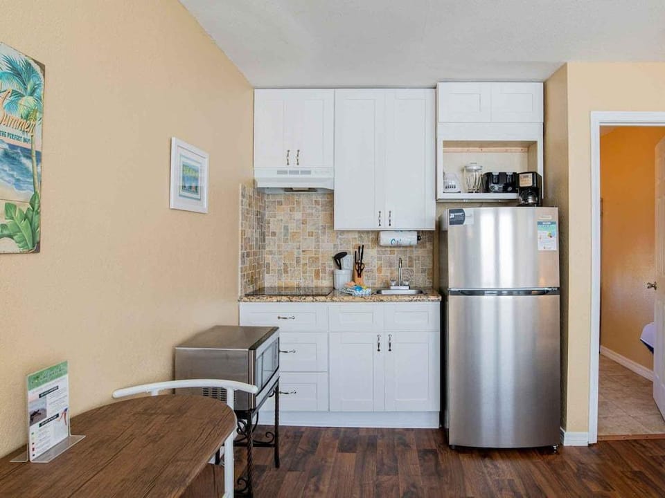 Moonlight Beach Villa by Southern Vacation Rentals Hotel in Pensacola Beach