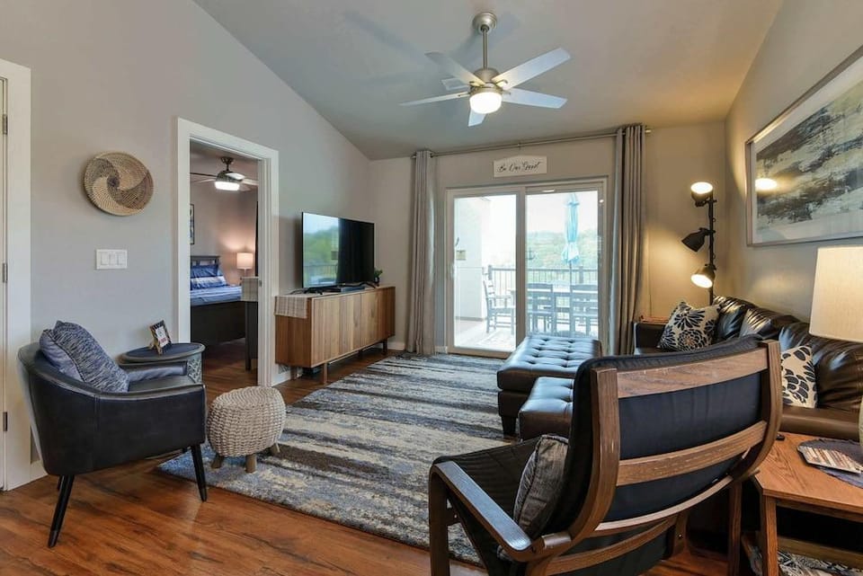 Branson Blue Lakeview - Near Silver Dollar City Hotel in Indian Point