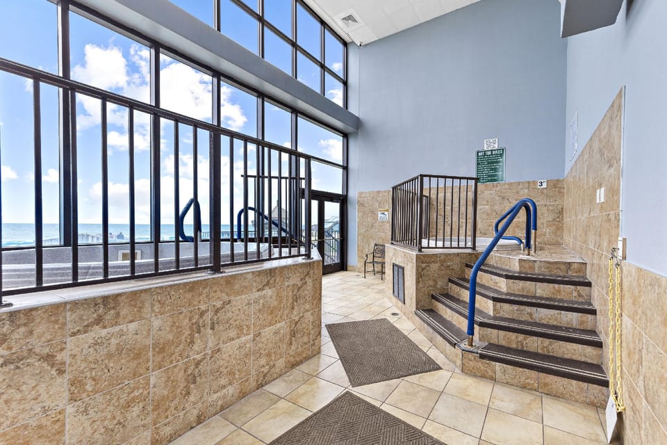 Phoenix I 1085 Hotel in Orange Beach