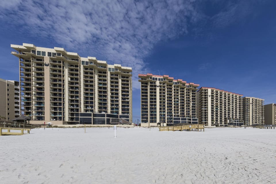 Phoenix I 1085 Hotel in Orange Beach