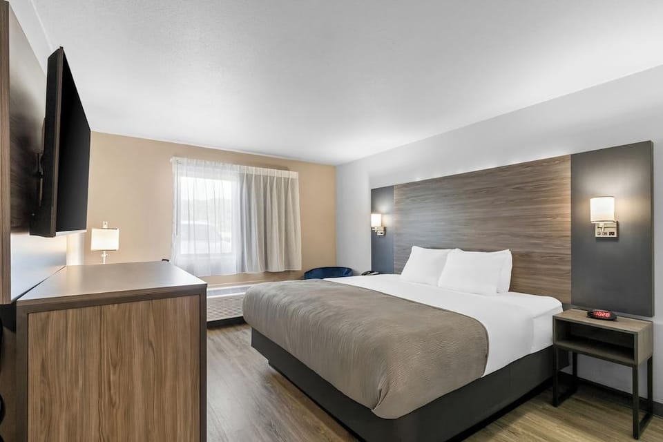 New Martinsville Inn Hotel in West Virginia