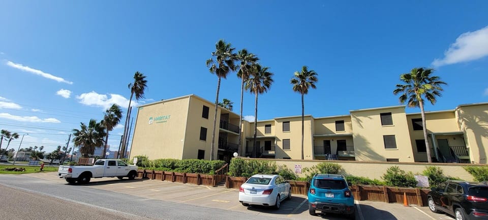 Habitat #23 Hotel in South Padre Island