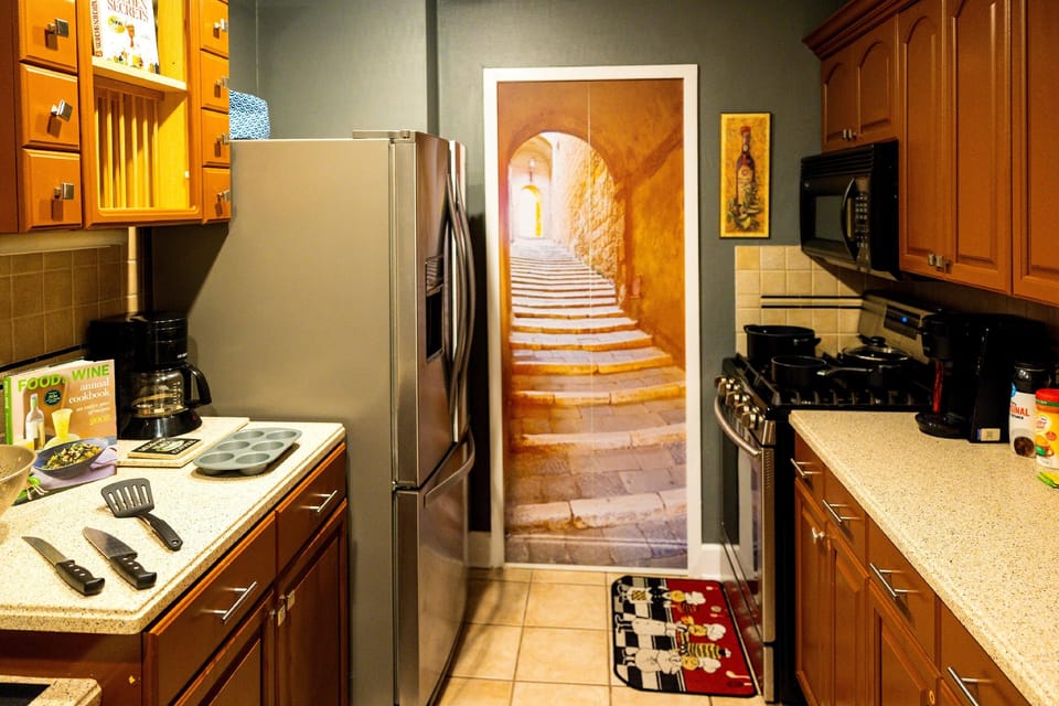 Perfect DTWN Condo with King beds Hotel in Atlanta
