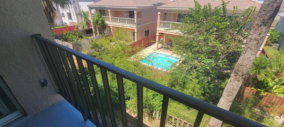 Habitat 25 Hotel in South Padre Island
