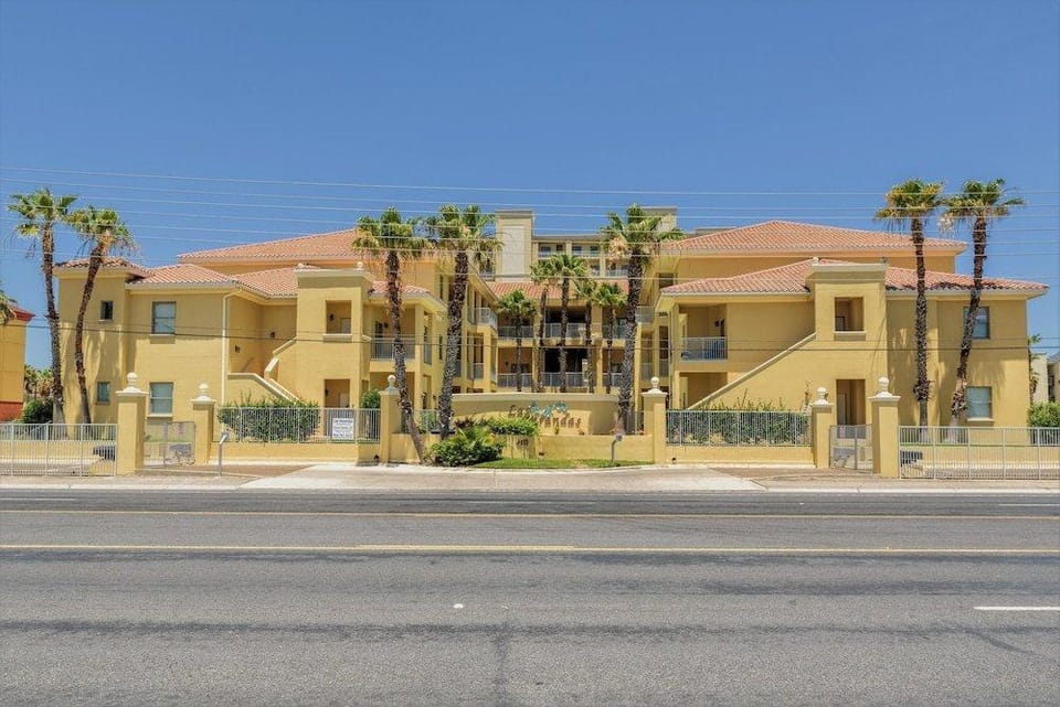 Las Verandas Hotel in South Padre Island