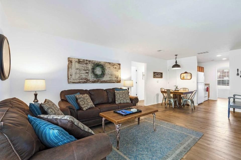 Rustic Retreat Your Own Private Retreat in the Heart of Branson! Hotel in Branson