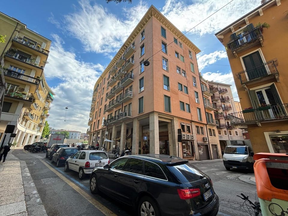VeronaJourneys Emilei Hotel in Verona