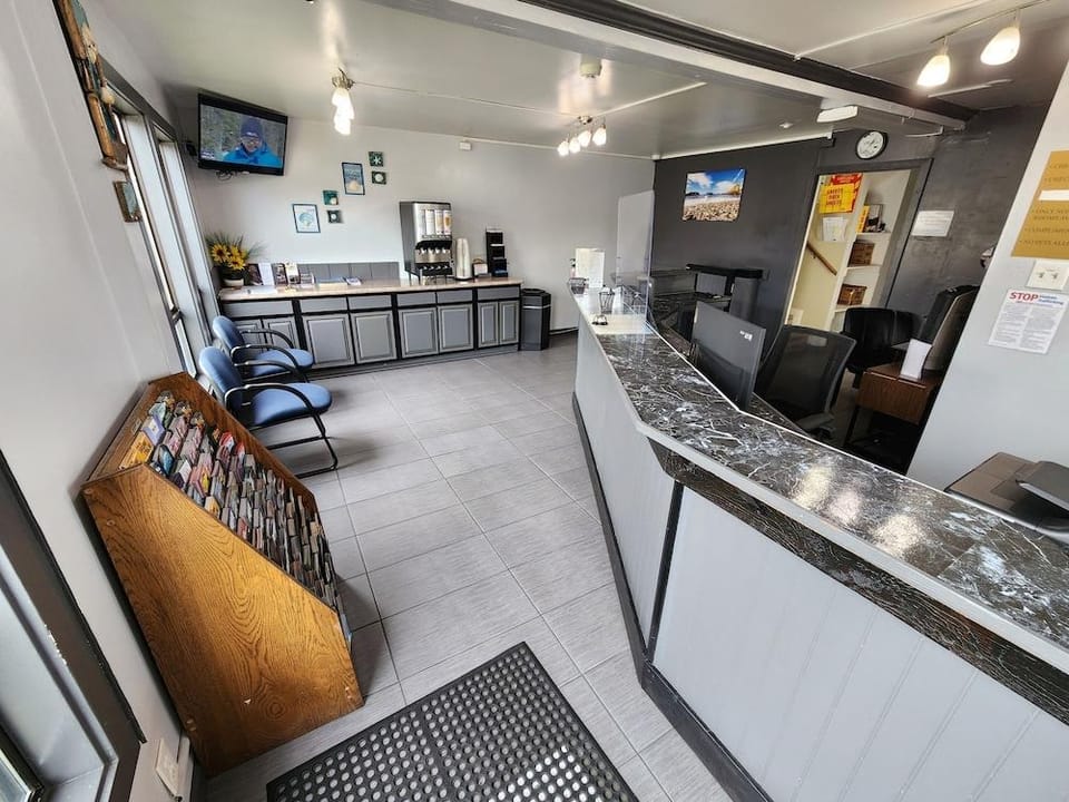 Studio 9 Fort Bragg, LLC. Hotel in Fort Bragg