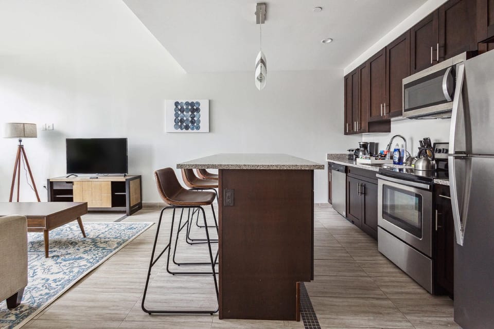 Executive Downtown Retreat Hotel in Windsor