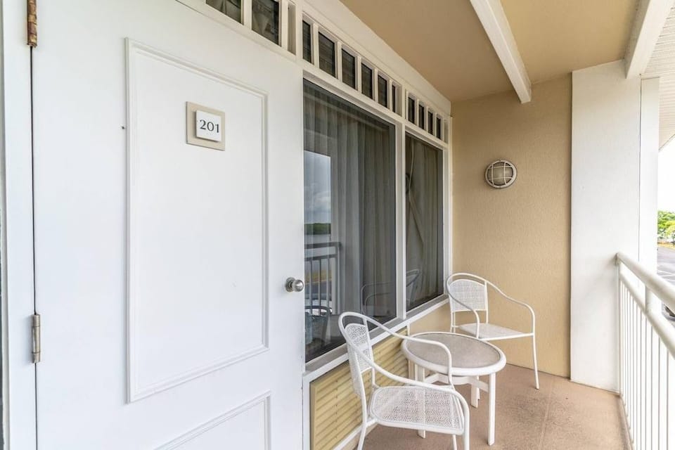 201 Little Harbor Inn Hotel in Ruskin