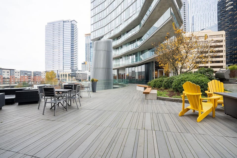 Sophari Bellevue Tower Apts Hotel in Bellevue