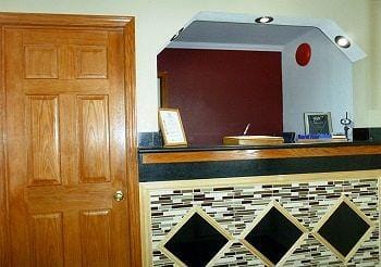 Royal Rest Motel Hotel in Iowa