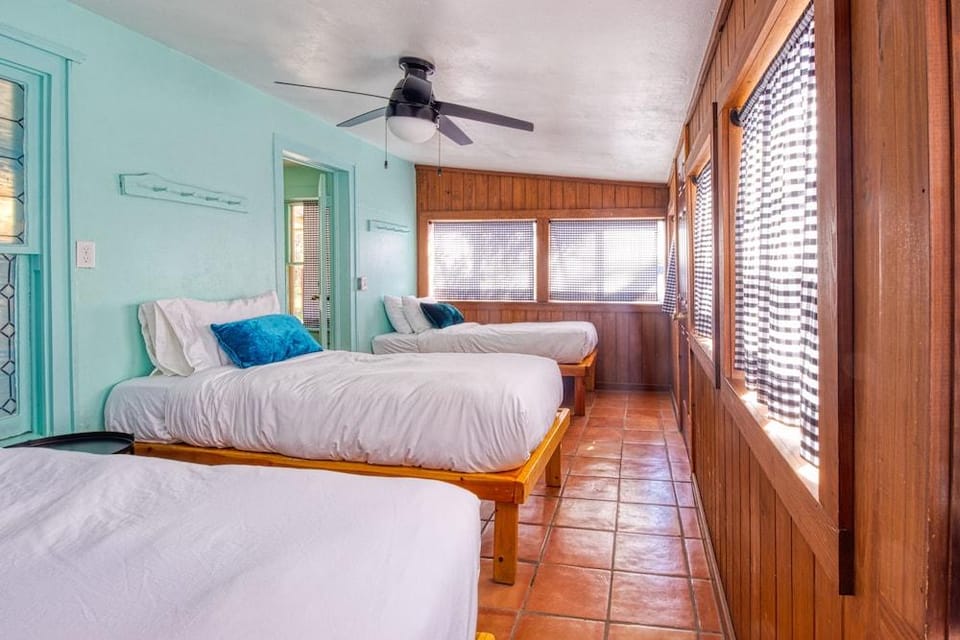 Frio River Cabins Hotel in Rio Grande