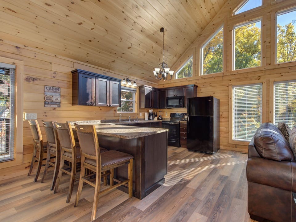 Overlooking Adventure by Jackson Mountain Rentals Hotel in Gatlinburg