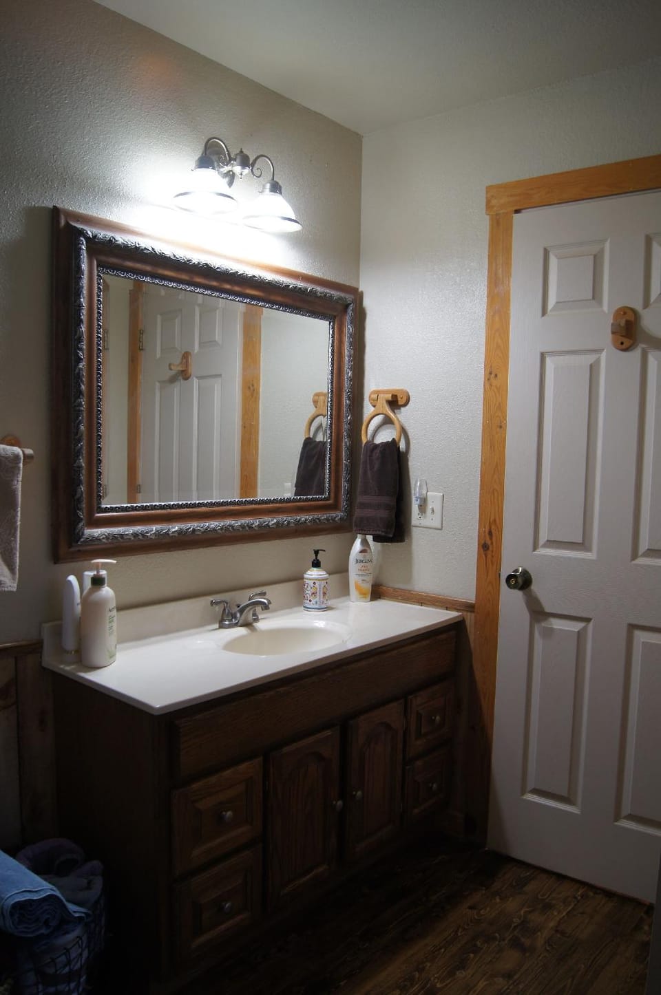 Elk Haven Vacation Cabins Hotel in West Custer Township