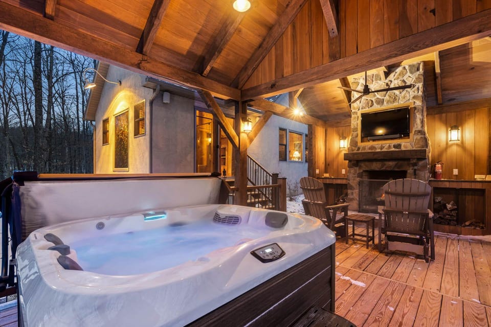 Cherry Ridge Retreat Hotel in Ohio