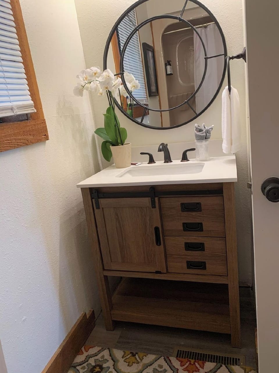 Loblolly Pines Adventure Camp Hotel in Eureka Springs