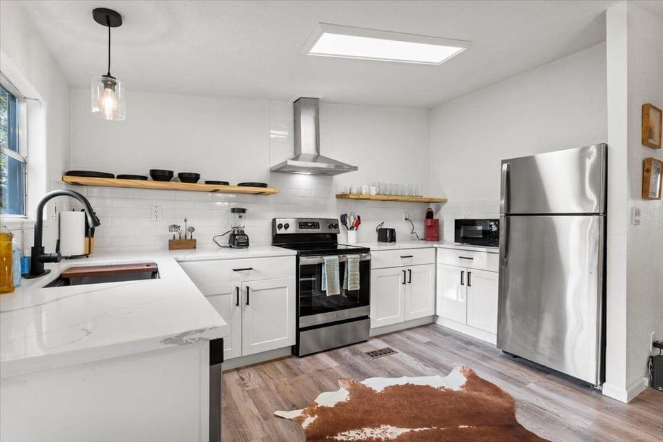 Starlight Horizon Hotel in Canyon Lake