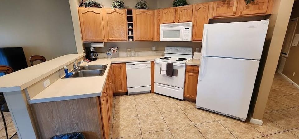 Right Direction Rentals Hotel in Port Saint Lucie