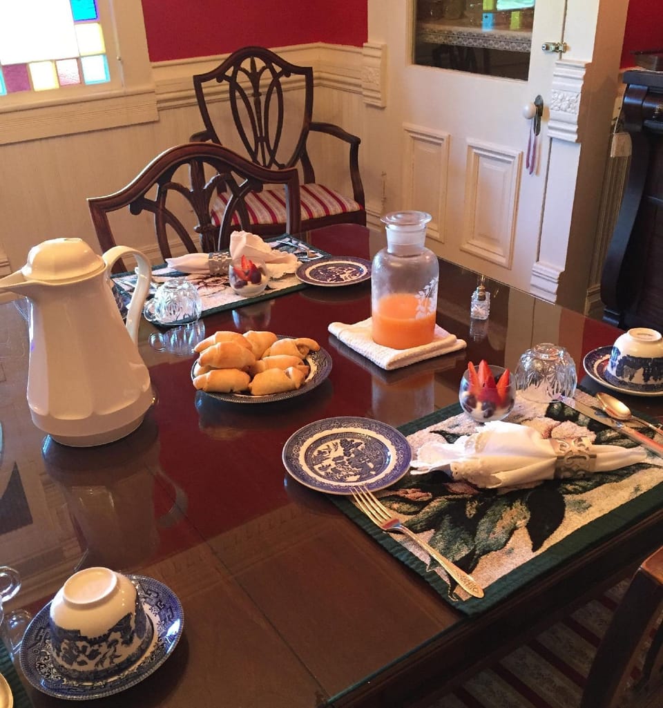 Woldert-Spence Manor Hotel in Tyler