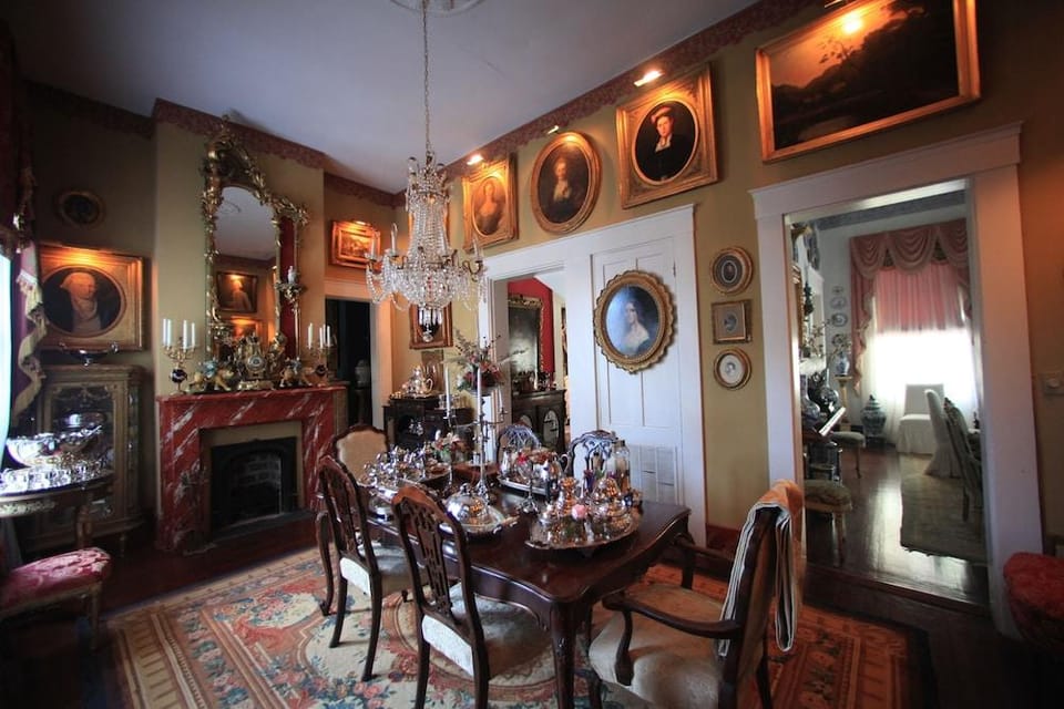 Sunnyside Bed & Breakfast Hotel in Natchez