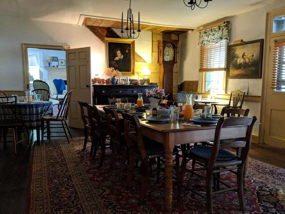 The Anderson Cottage Bed & Breakfast Hotel in Warm Springs