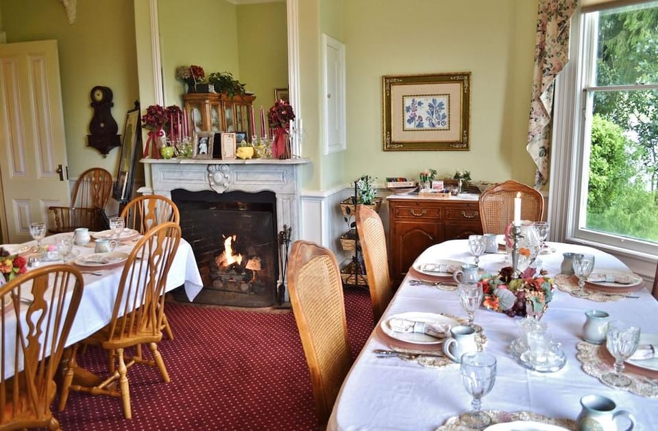 The Gables Wine Country Inn Hotel in Santa Rosa