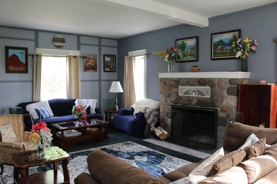 LOJ BNB Hotel in Michigan