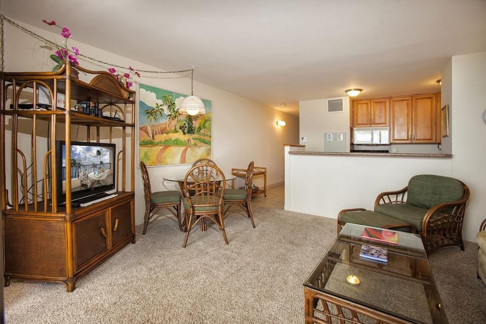 Sugar Beach Resort - Maui Condo & Home Hotel in Maalaea