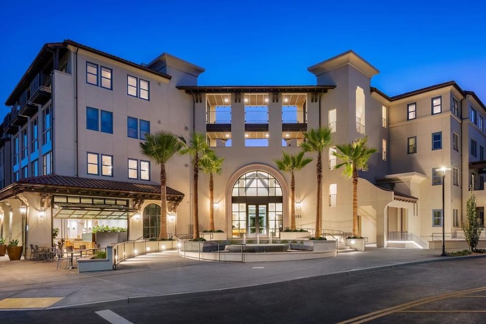 Locale Menlo Park Hotel in Atherton