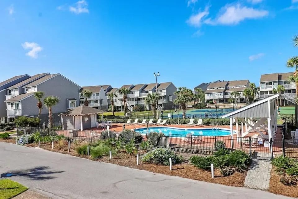 Barrier Dunes 248 - 111 Endless Summer Hotel in Florida