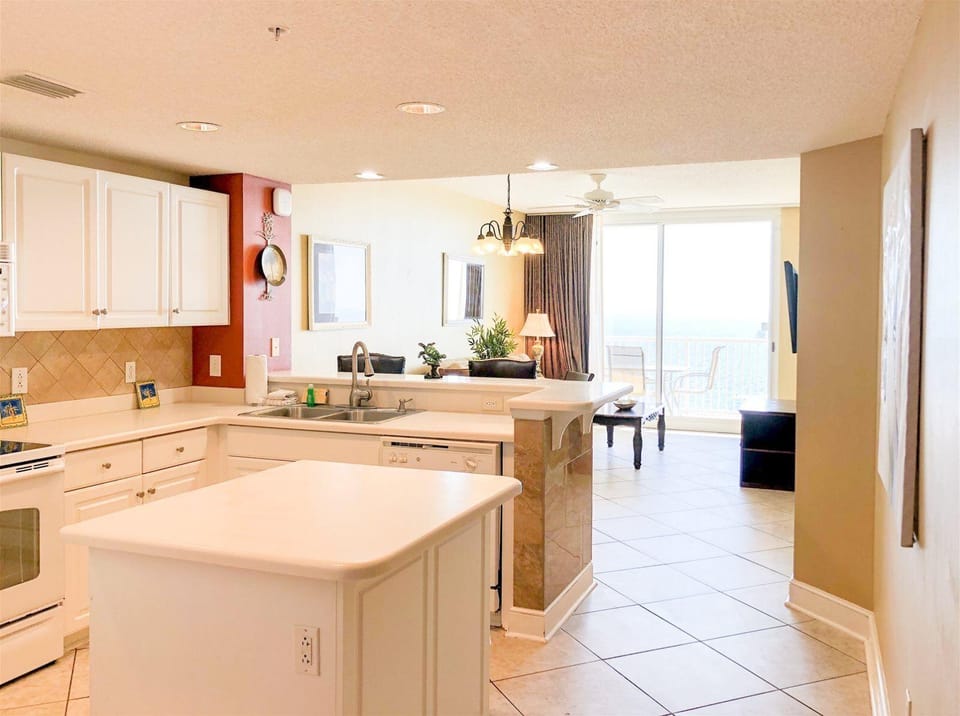 Majestic T2 - 1606 Hotel in Long Beach