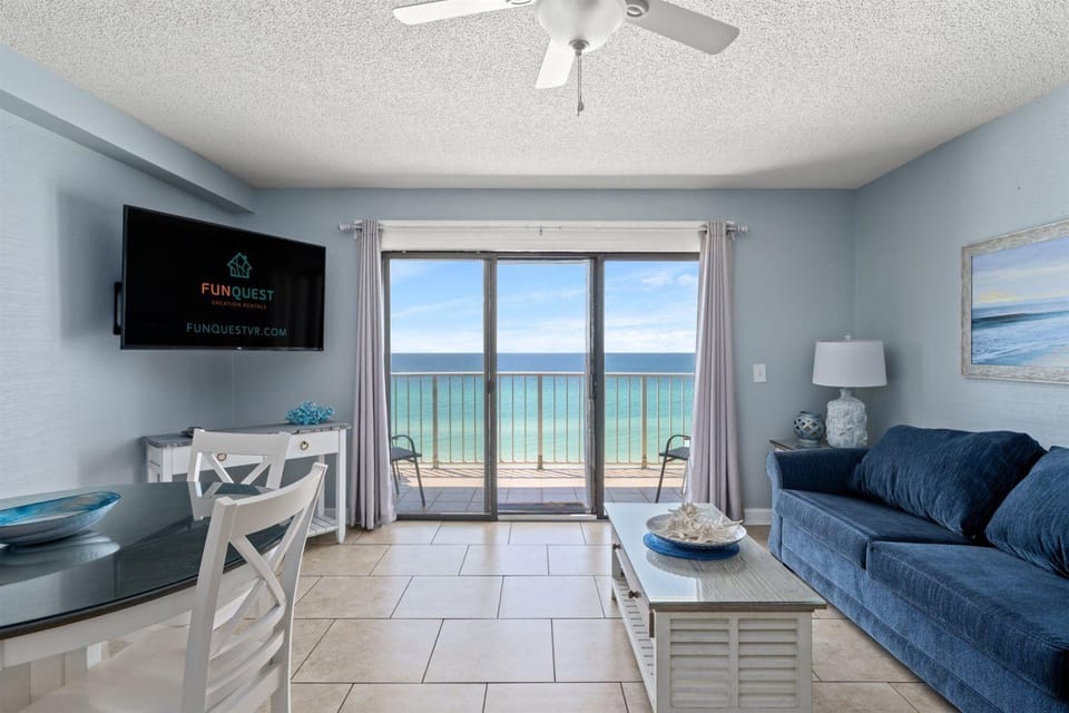 The Summit 1017 Hotel in Upper Grand Lagoon