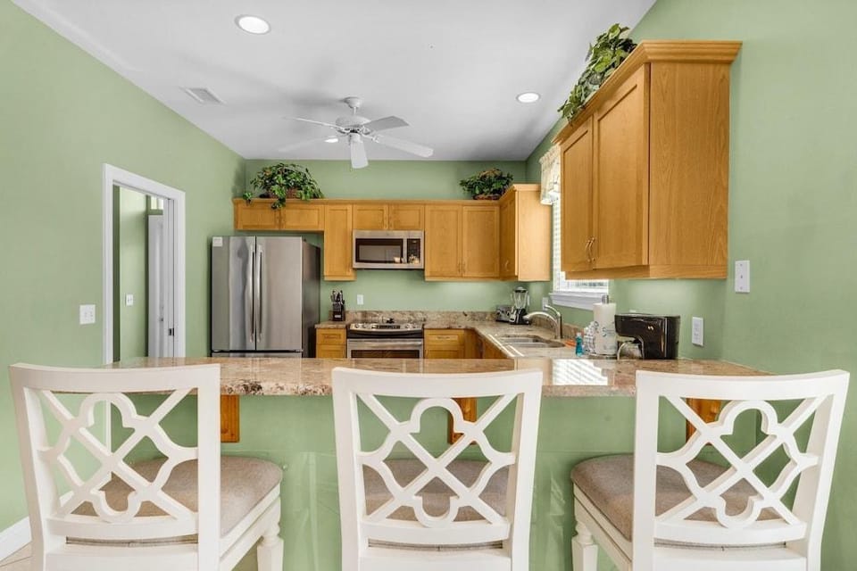 Emerald Mist Hotel in Miramar Beach