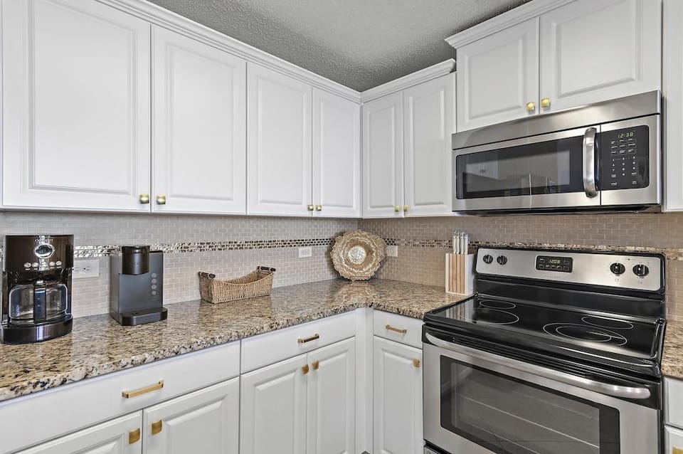 Leeward Key 405 Hotel in Miramar Beach