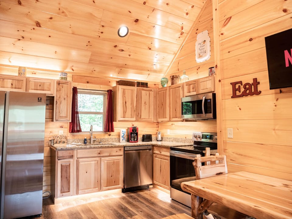 Heavenly Bliss By Ghosal Luxury Lodging Hotel in Sevierville