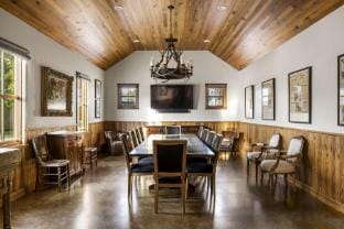 BSQ Compound Hotel in Fredericksburg