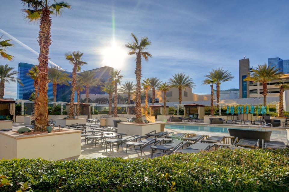 Incredible Suite at Signature Resort Hotel in Las Vegas Strip