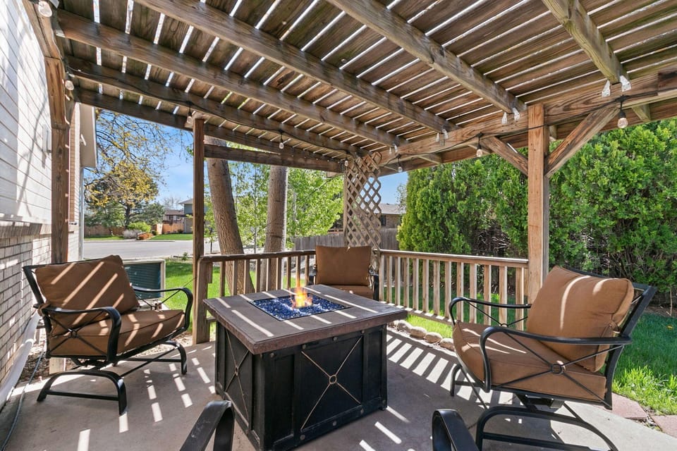 Colorado Mountain Retreat - Easy Access to Rmnp! Hotel in Loveland