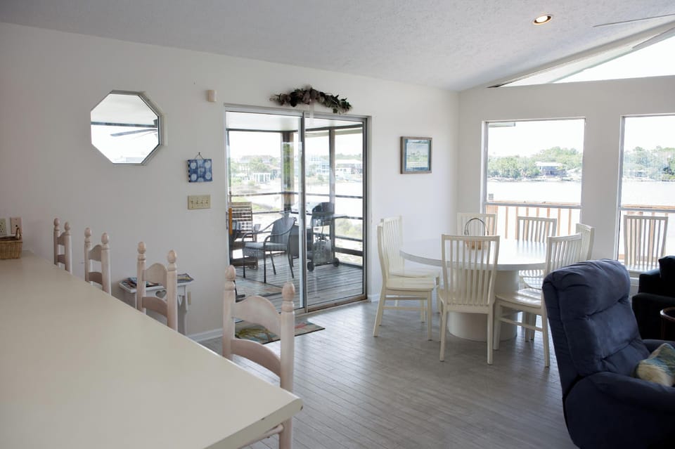 On a Scenic Dune Lake in Seagrove ~ Dog Friendly Hotel in South Walton County