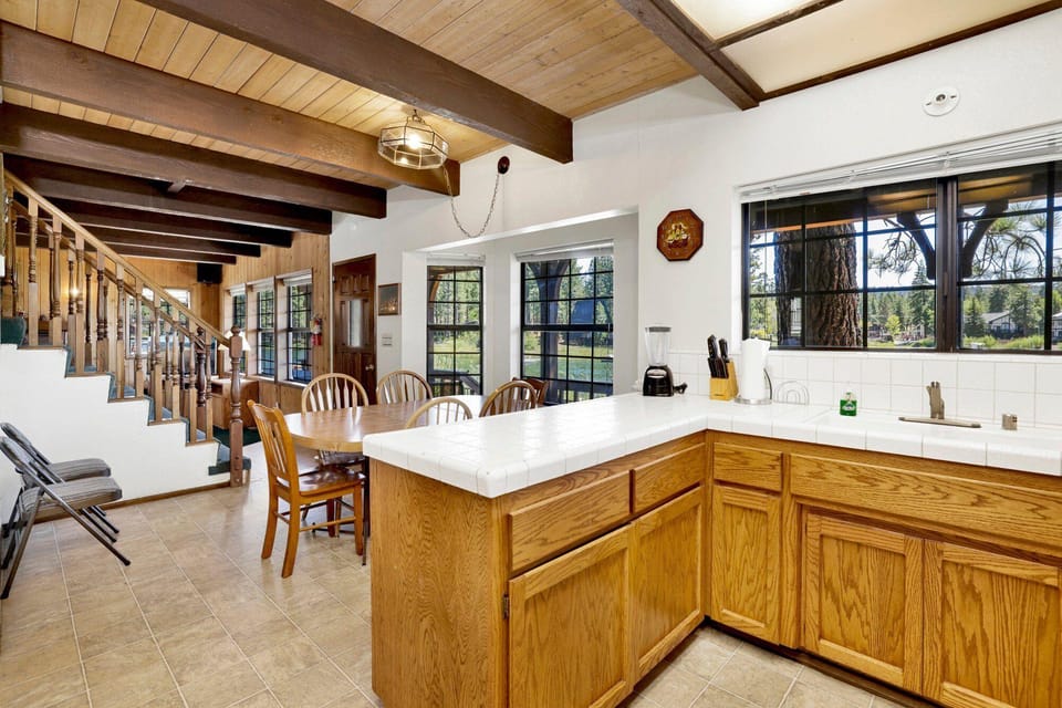 Breezy Estate #114 Hotel in Big Bear