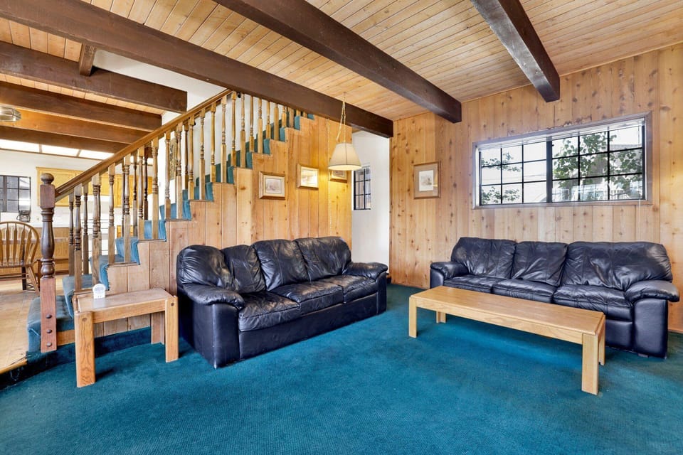 Breezy Estate #114 Hotel in Big Bear