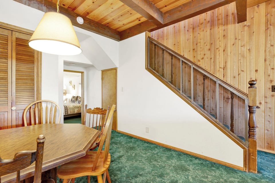 Breezy ONE #112 Hotel in Big Bear