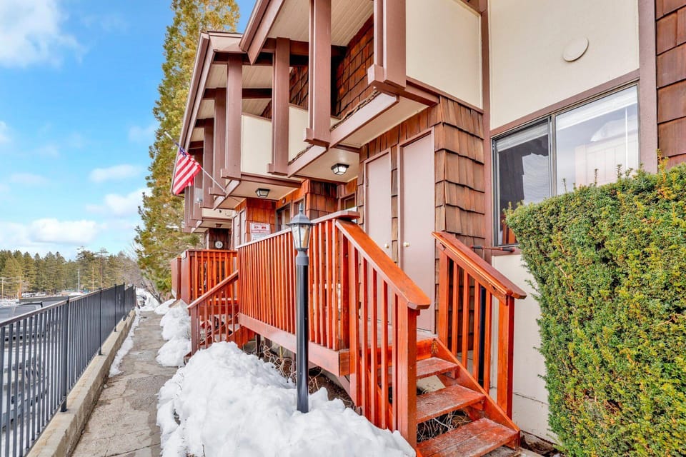 Smith Summit Chalet #2461 Hotel in Big Bear