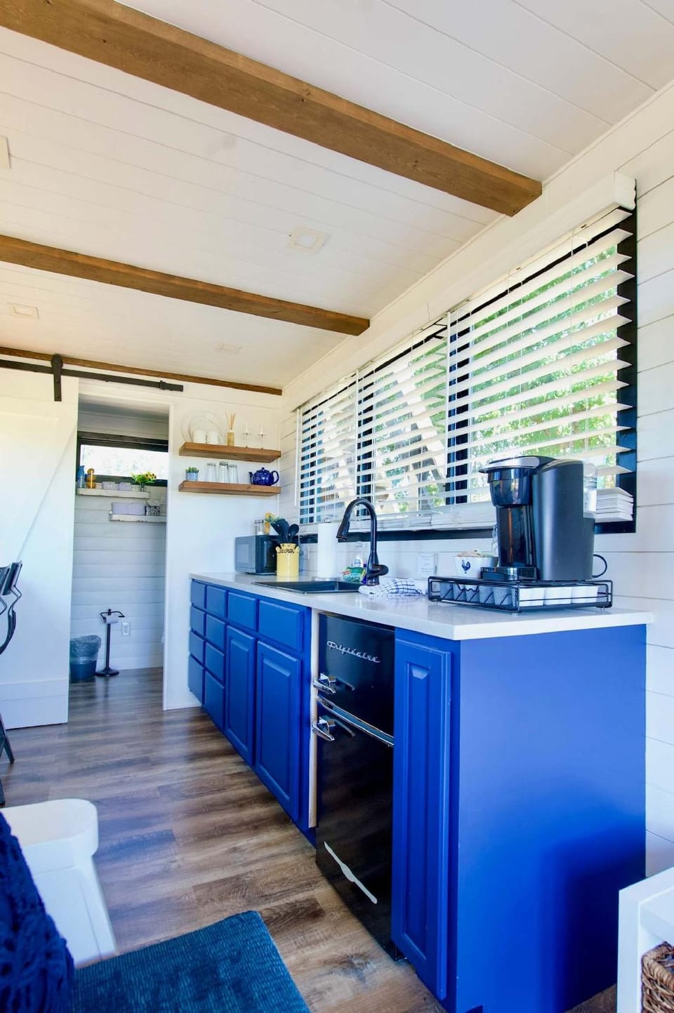 Yellow Blue Elegant Container Tiny House Hotel in Waco