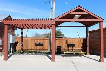 Hotel Kenedy Downtown - US 181 Hotel in Kenedy