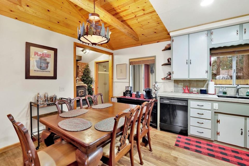 Timber Pines Chalet #2417 Hotel in Big Bear