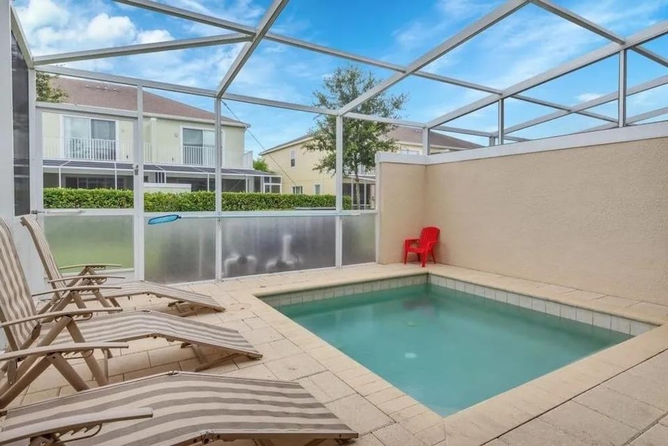 Serenity 3 Bed Townhome 3 Bedroom Townhouse by RedAwning Hotel in Four Corners